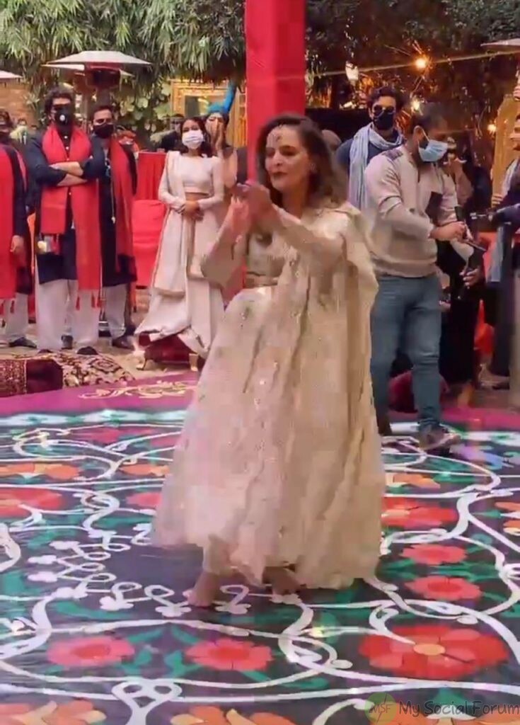 hina khawaja dance video