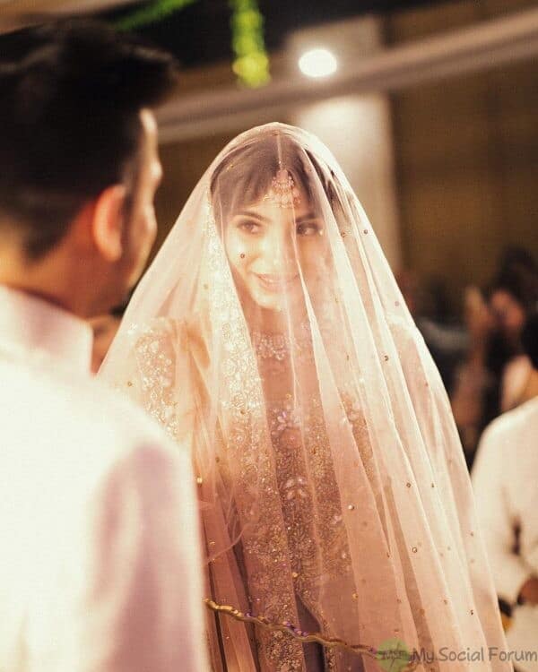Mariam Ansari wedding pics