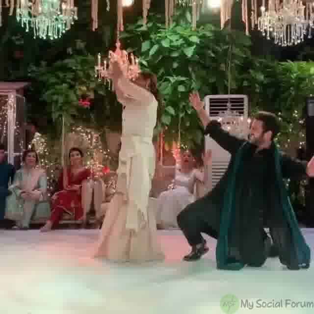 bushra ansari dancing