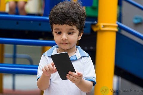 بچوں کو موبائل فون سے دور رکھنے کے طریقے